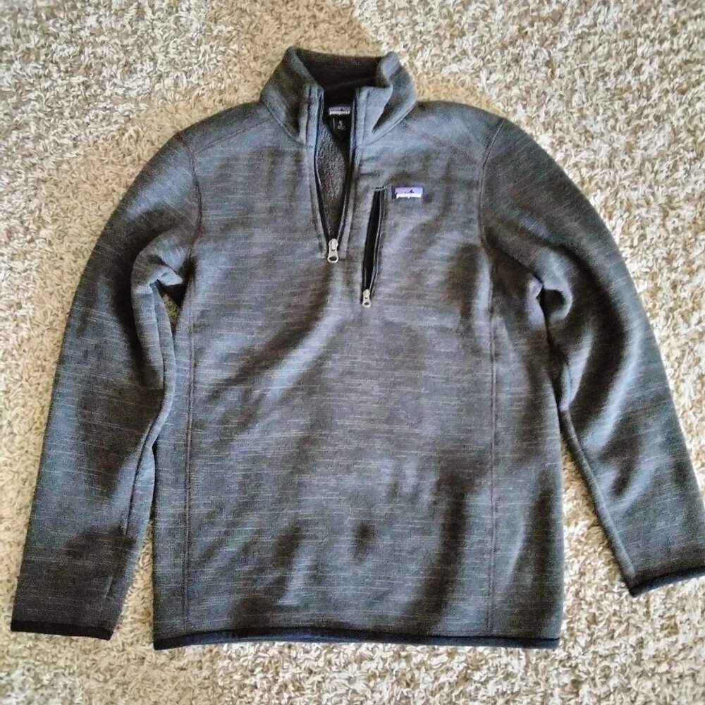 Patagonia Boys XL (14) quarter zipper pullover